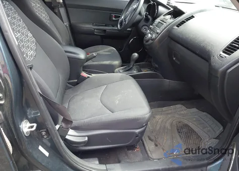 2011 Kia Soul + z USA, uszkodzony, nr VIN KNDJT2A27B7256525